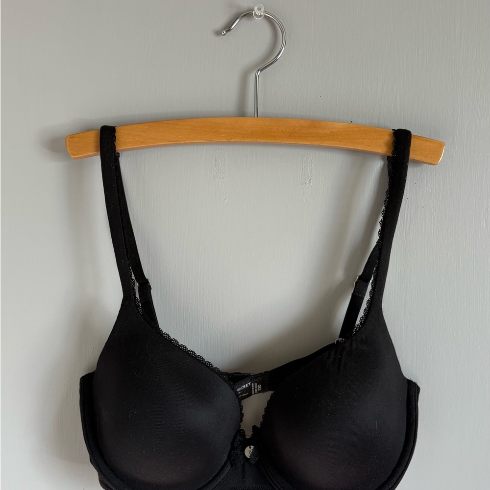 Victoria's Secret Classic Black Bra